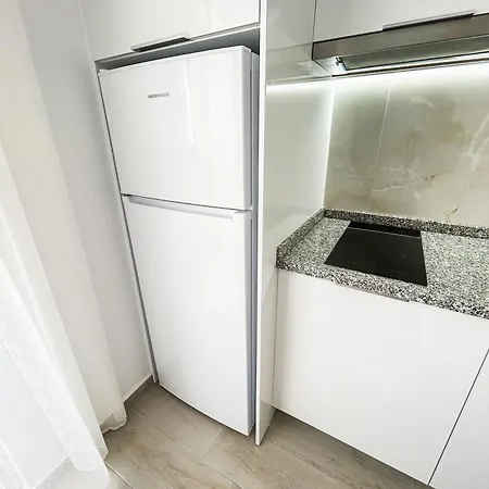1 Bedroom 816 Apartment
